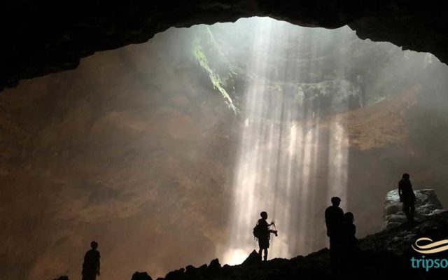 Jomblang Cave & Kalisuci Cave
